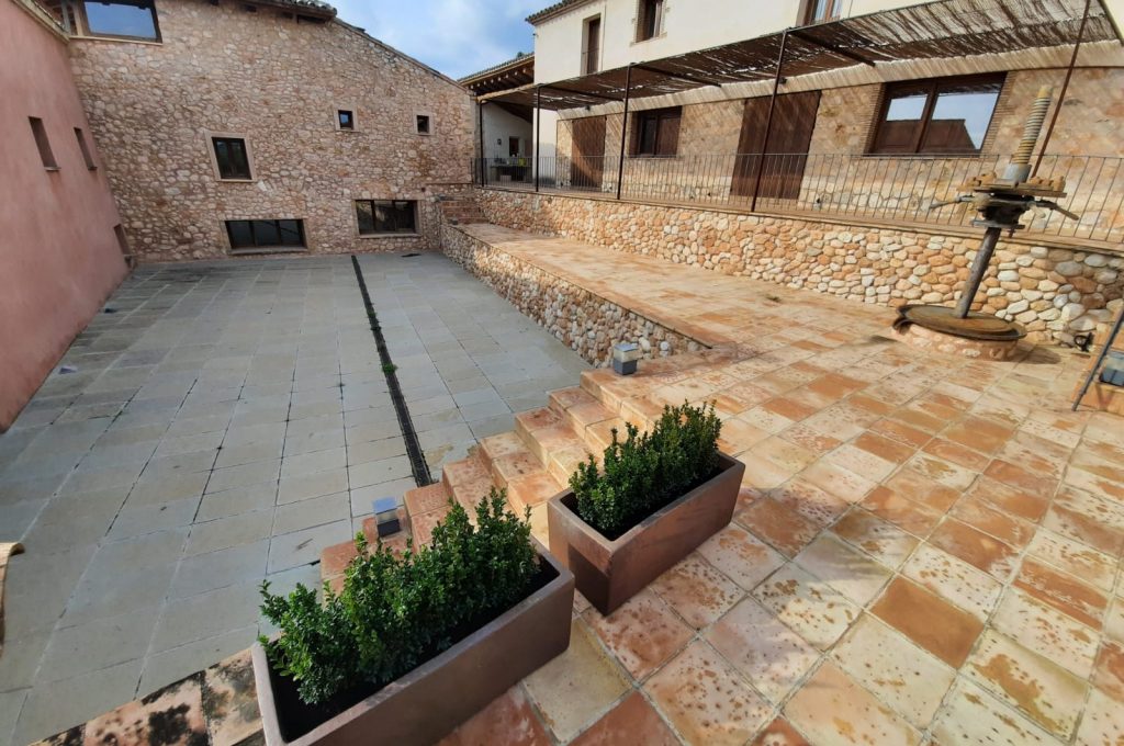 WhatsApp Image 2022-04-13 at 13.22.54 (1)